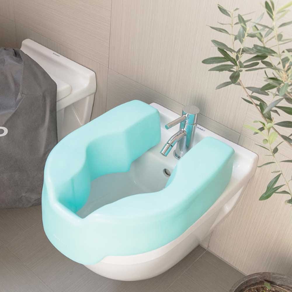 Doppia funzione alza water e bidet 